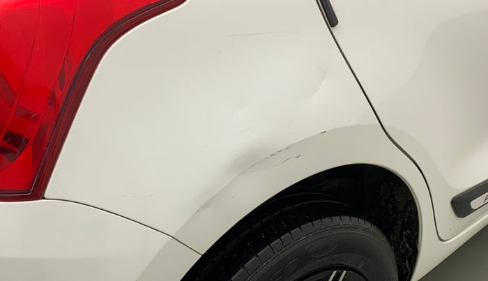 2021 Maruti Swift VXI, Petrol, Manual, 15,282 km, Right quarter panel - Minor scratches