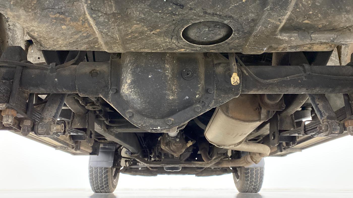 2012 Mahindra Bolero ZLX, Diesel, Manual, 52,055 km, Rear Underbody