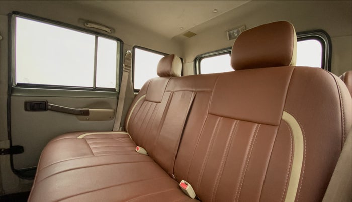 2012 Mahindra Bolero ZLX, Diesel, Manual, 52,055 km, Right Side Rear Door Cabin