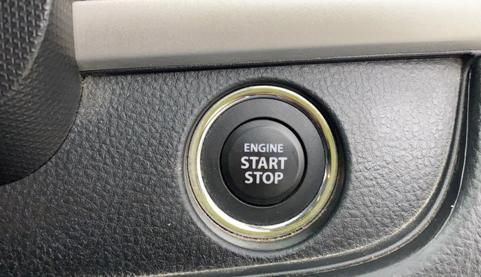 2015 Maruti Swift ZXI, Petrol, Manual, 82,313 km, Keyless Start/ Stop Button