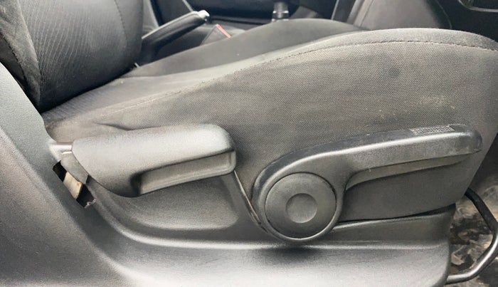 2015 Maruti Swift ZXI, Petrol, Manual, 82,313 km, Driver Side Adjustment Panel