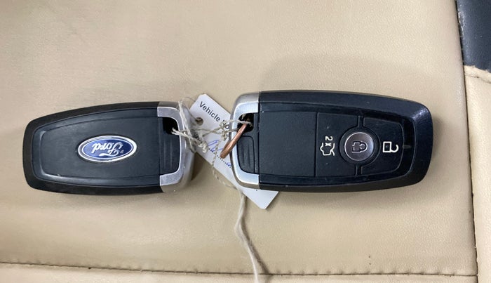 2018 Ford Figo Aspire TITANIUM PLUS 1.2 PETROL, Petrol, Manual, 76,562 km, Key Close Up