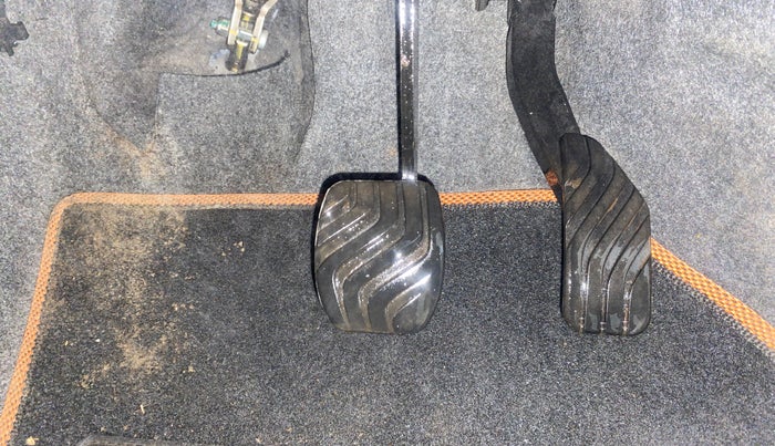 2018 Renault Kwid CLIMBER 1.0 AMT, Petrol, Automatic, 24,622 km, Pedals