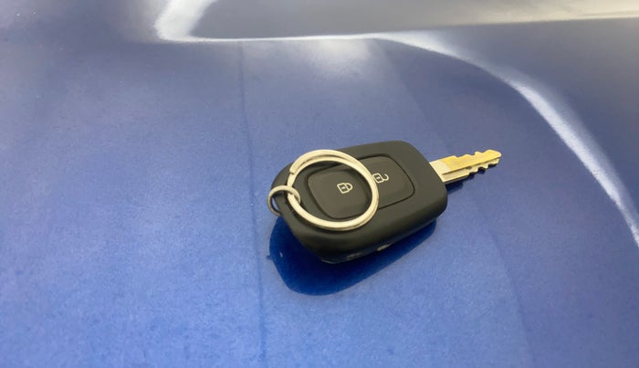 2018 Renault Kwid CLIMBER 1.0 AMT, Petrol, Automatic, 24,622 km, Key Close Up