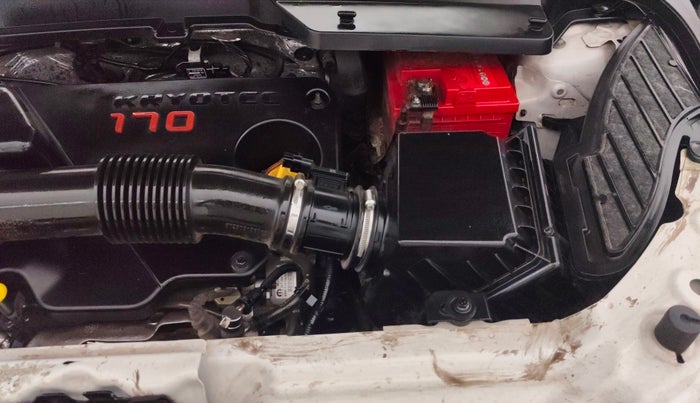 2020 Tata Harrier XZA PLUS 2.0L, Diesel, Automatic, 64,403 km, Engine View - Left