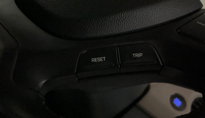 2014 Hyundai Grand i10 ASTA (O) 1.2 KAPPA VTVT, Petrol, Manual, 37,807 km, Adaptive Cruise Control