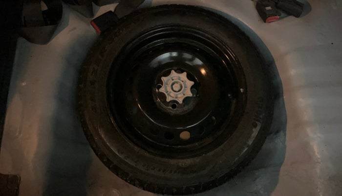 2014 Hyundai Grand i10 ASTA (O) 1.2 KAPPA VTVT, Petrol, Manual, 37,807 km, Spare Tyre