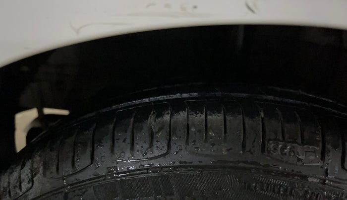 2014 Hyundai Grand i10 ASTA (O) 1.2 KAPPA VTVT, Petrol, Manual, 37,807 km, Right Rear Tyre Tread