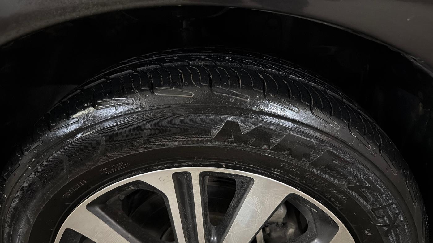 2021 Honda City 1.5L I-VTEC V MT 4TH GEN, Petrol, Manual, 52,113 km, Right Front Tyre Tread