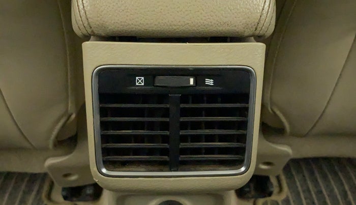 2017 Maruti Ciaz ALPHA  AT 1.4  PETROL, CNG, Automatic, 1,20,295 km, Rear AC Vents