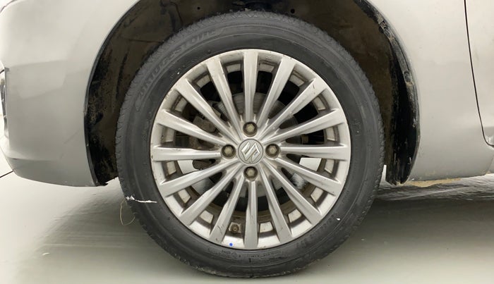 2017 Maruti Ciaz ALPHA  AT 1.4  PETROL, CNG, Automatic, 1,20,295 km, Left Front Wheel