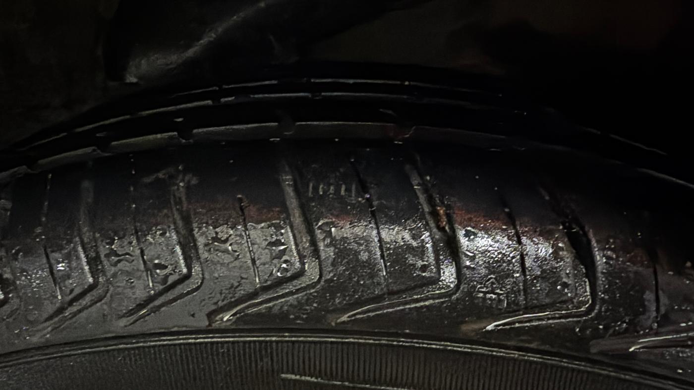 2014 Hyundai i10 MAGNA 1.2, Petrol, Manual, 76,915 km, Left Rear Tyre Tread