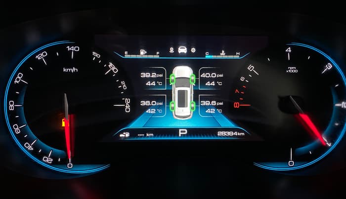 2022 MG HECTOR SHARP 1.5 PETROL CVT, Petrol, Automatic, 28,388 km, Odometer Image