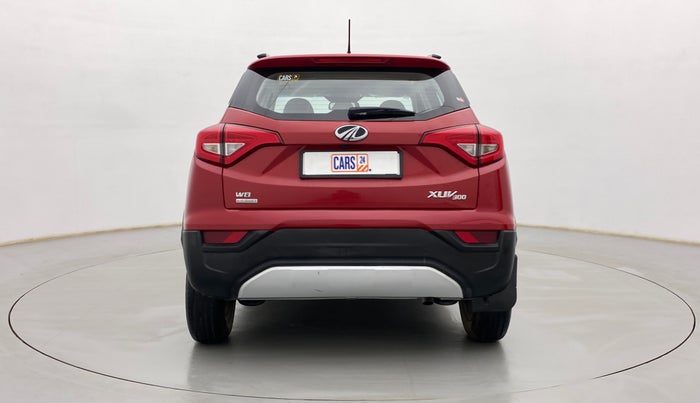 2022 Mahindra XUV300 W8 (O) 1.2 PETROL AMT, Petrol, Automatic, 11,127 km, Back/Rear