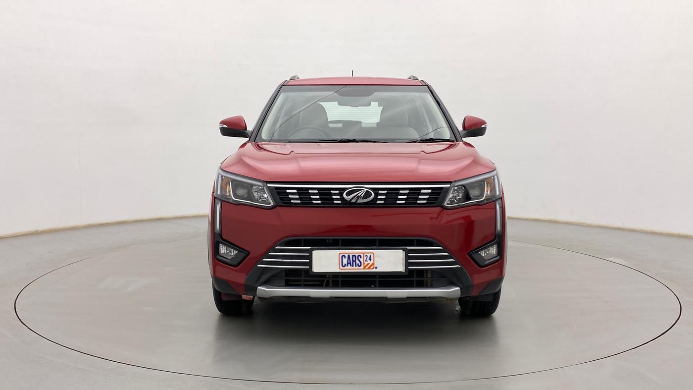 2022 Mahindra XUV300 W8 (O) 1.2 PETROL AMT, Petrol, Automatic, 11,127 km, Front