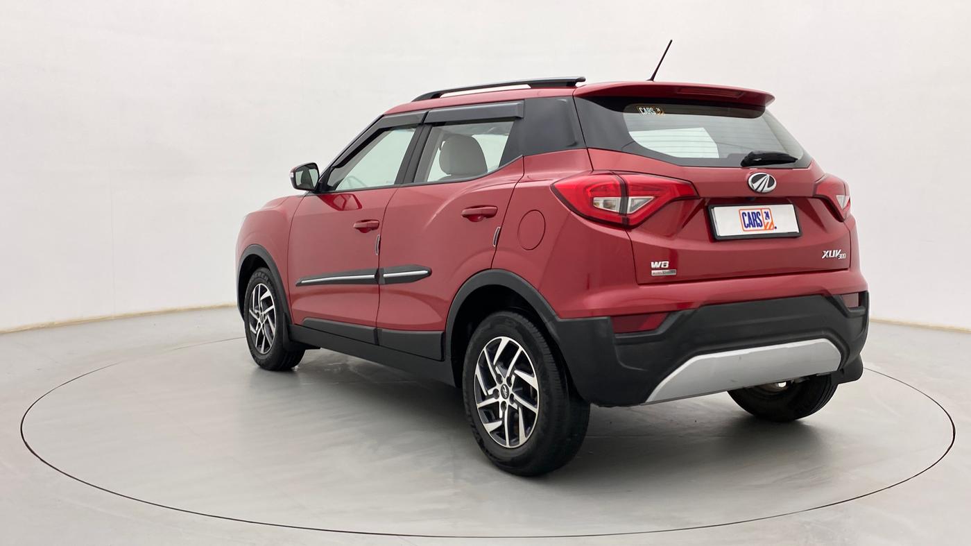 2022 Mahindra XUV300 W8 (O) 1.2 PETROL AMT, Petrol, Automatic, 11,127 km, Left Back Diagonal