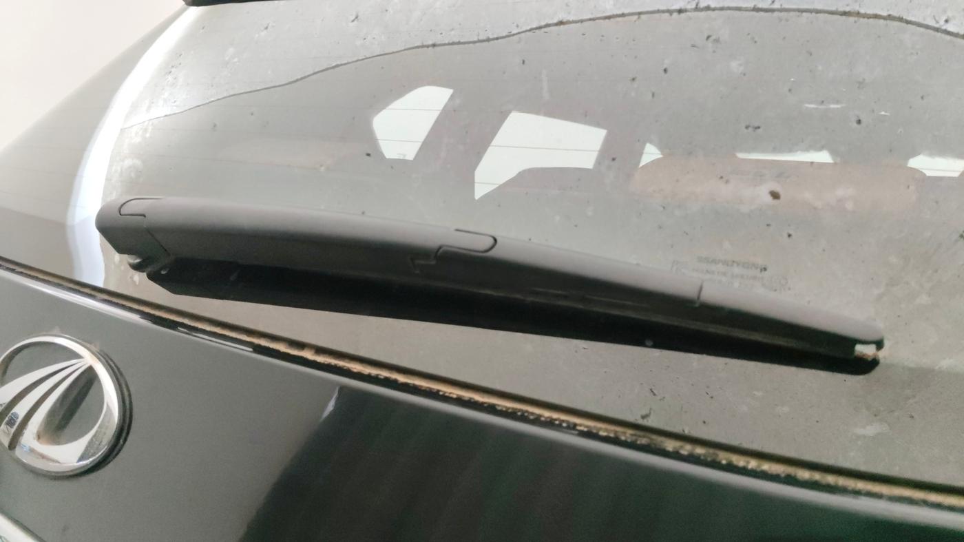 2022 Mahindra ALTURAS G4 4WD AT, Diesel, Automatic, 28,121 km, Rear Wiper
