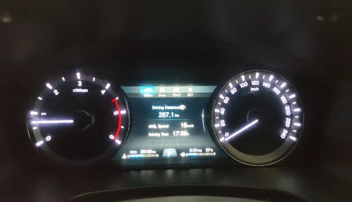2022 Mahindra ALTURAS G4 4WD AT, Diesel, Automatic, 28,121 km, Odometer Image
