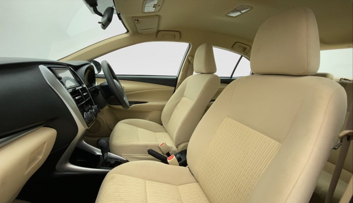 2020 Toyota YARIS J CVT, Petrol, Automatic, 9,889 km, Right Side Front Door Cabin