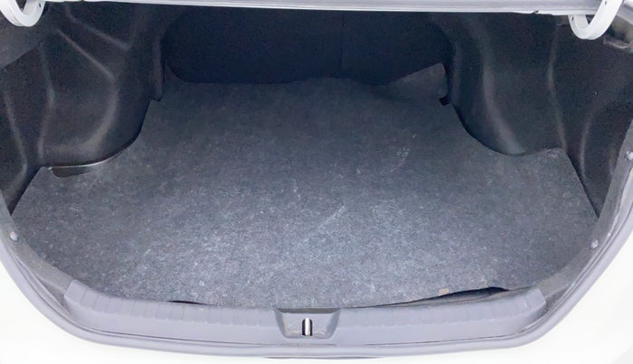 2020 Toyota YARIS J CVT, Petrol, Automatic, 9,889 km, Boot Inside