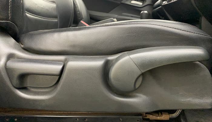 2018 Honda WR-V 1.2L I-VTEC S MT, Petrol, Manual, 80,450 km, Driver Side Adjustment Panel