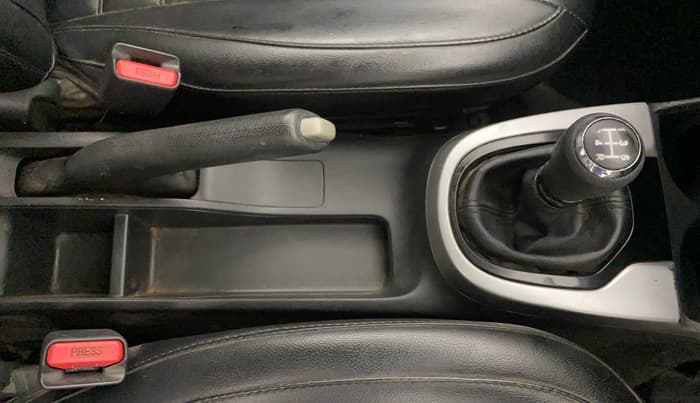 2018 Honda WR-V 1.2L I-VTEC S MT, Petrol, Manual, 80,450 km, Gear Lever