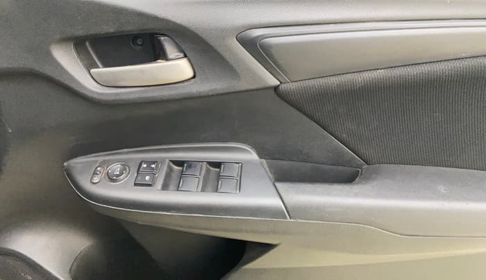 2018 Honda WR-V 1.2L I-VTEC S MT, Petrol, Manual, 80,450 km, Driver Side Door Panels Control