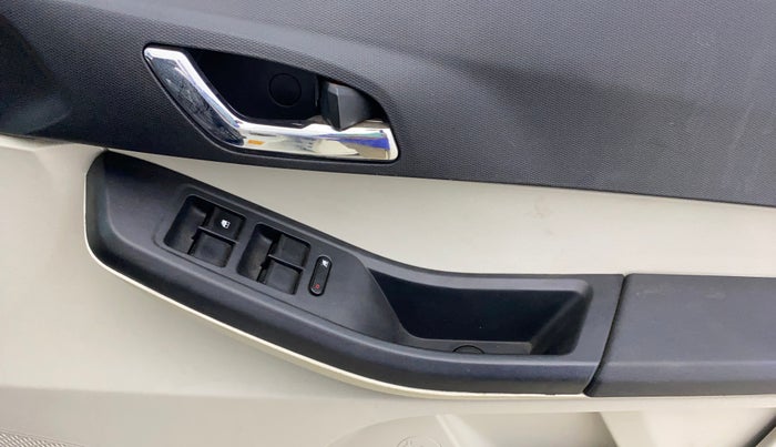 2022 Tata Tiago XZ PLUS CNG, CNG, Manual, 95,093 km, Driver Side Door Panels Control