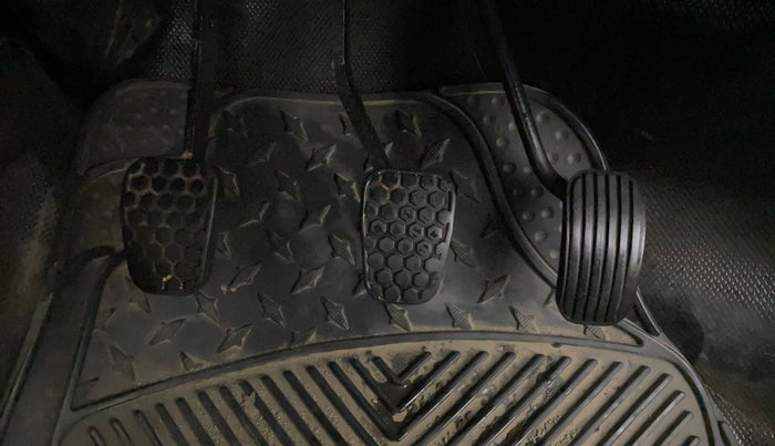 2022 Tata Tiago XZ PLUS CNG, CNG, Manual, 95,093 km, Pedals