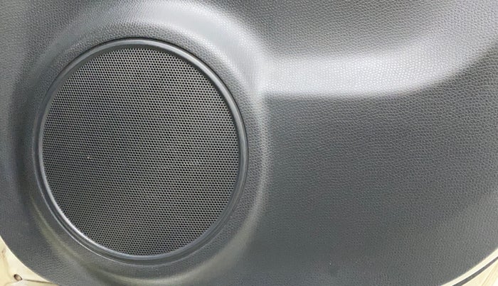 2011 Maruti Swift LXI, Petrol, Manual, 81,771 km, Infotainment system - Rear speakers missing / not working