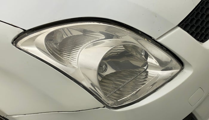 2011 Maruti Swift LXI, Petrol, Manual, 81,771 km, Right headlight - Minor scratches