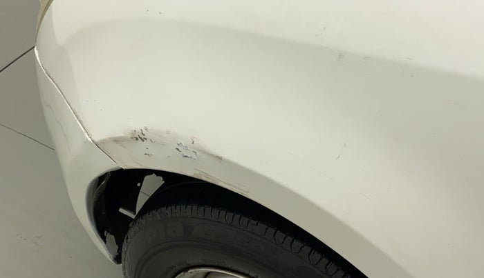 2011 Maruti Swift LXI, Petrol, Manual, 81,771 km, Left fender - Slightly dented