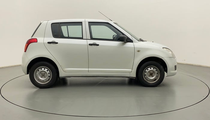 2011 Maruti Swift LXI, Petrol, Manual, 81,771 km, Right Side View