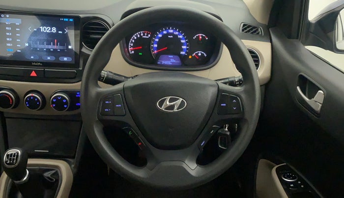 2014 Hyundai Xcent S (O) 1.2, Petrol, Manual, 34,833 km, Steering Wheel Close Up