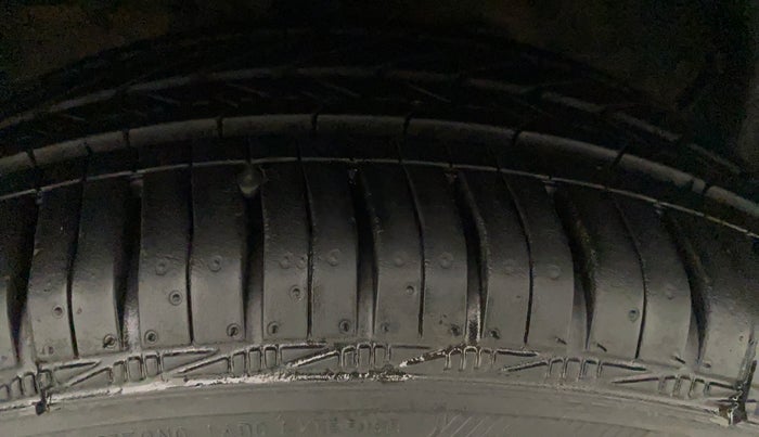 2014 Hyundai Xcent S (O) 1.2, Petrol, Manual, 34,833 km, Right Front Tyre Tread