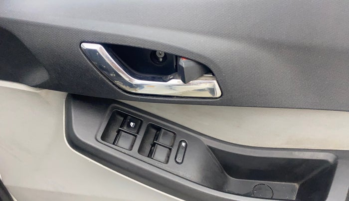 2020 Tata Tiago XZA PLUS PETROL, Petrol, Automatic, 63,253 km, Driver Side Door Panels Control
