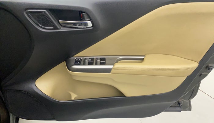 2016 Honda City 1.5L I-VTEC VX CVT, Petrol, Automatic, 61,813 km, Driver Side Door Panels Control