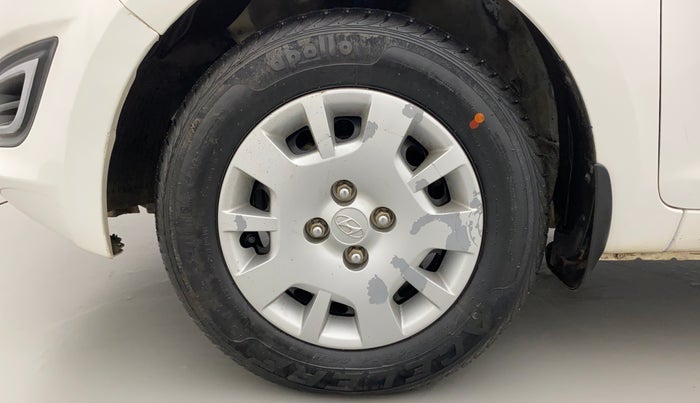 2014 Hyundai i20 MAGNA 1.2, Petrol, Manual, 32,251 km, Left Front Wheel