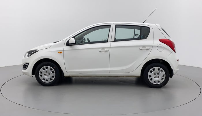 2014 Hyundai i20 MAGNA 1.2, Petrol, Manual, 32,251 km, Left Side