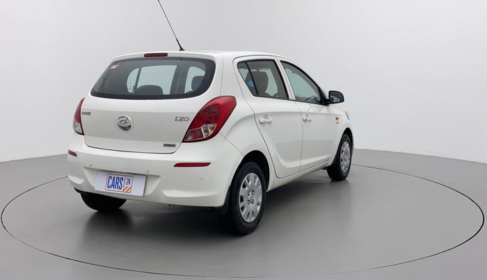 2014 Hyundai i20 MAGNA 1.2, Petrol, Manual, 32,251 km, Right Back Diagonal