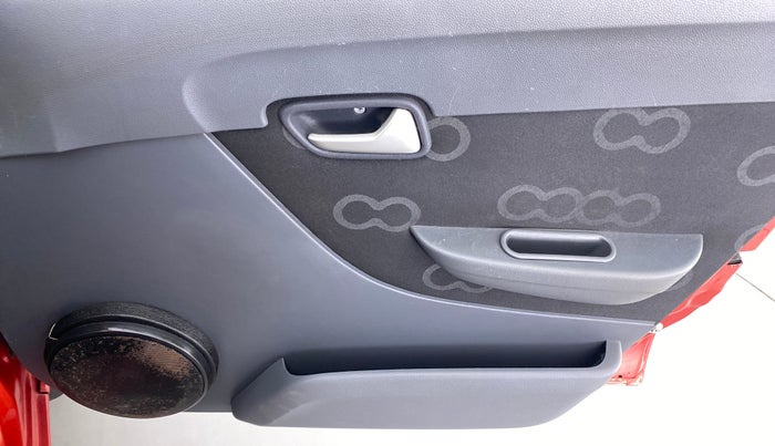 2013 Maruti Alto 800 LXI, Petrol, Manual, 30,129 km, Driver Side Door Panels Control