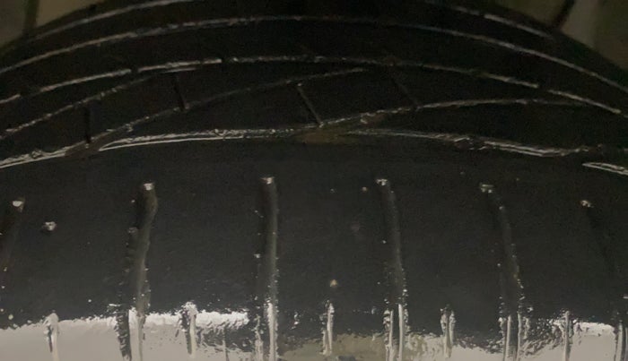 2018 Tata NEXON XZA PLUS PETROL, Petrol, Automatic, 54,652 km, Left Front Tyre Tread