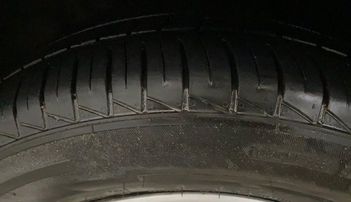 2023 Tata TIGOR XE PETROL, Petrol, Manual, 42,411 km, Left Front Tyre Tread