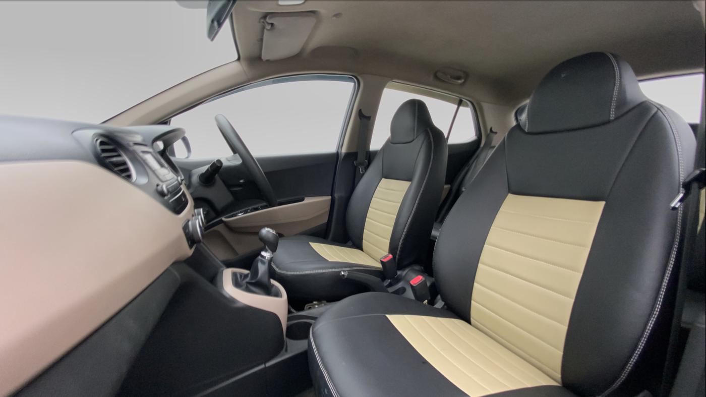 2015 Hyundai Grand i10 SPORTZ 1.2 KAPPA VTVT, Petrol, Manual, 59,578 km, Right Side Front Door Cabin View