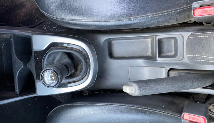 2018 Honda WR-V 1.2L I-VTEC VX MT, Petrol, Manual, 66,494 km, Gear Lever