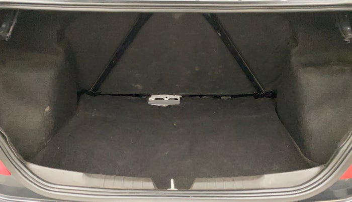 2014 Tata Zest XMS PETROL, Petrol, Manual, 47,341 km, Boot Inside