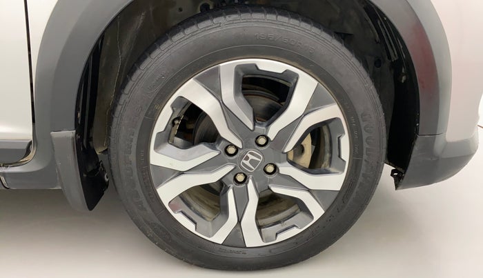 2017 Honda WR-V 1.5 i-DTEC VX MT, Diesel, Manual, 32,617 km, Right Front Wheel