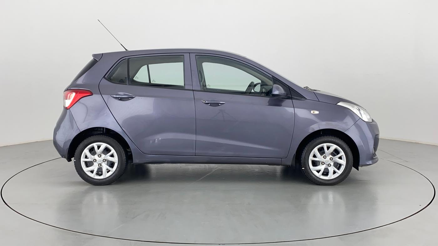 2017 Hyundai Grand i10 MAGNA 1.2 VTVT, Petrol, Manual, 28,456 km, Right Side View