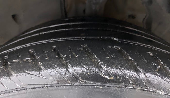 2019 Honda Civic 1.8L I-VTEC VX CVT, Petrol, Automatic, 35,258 km, Left Front Tyre Tread