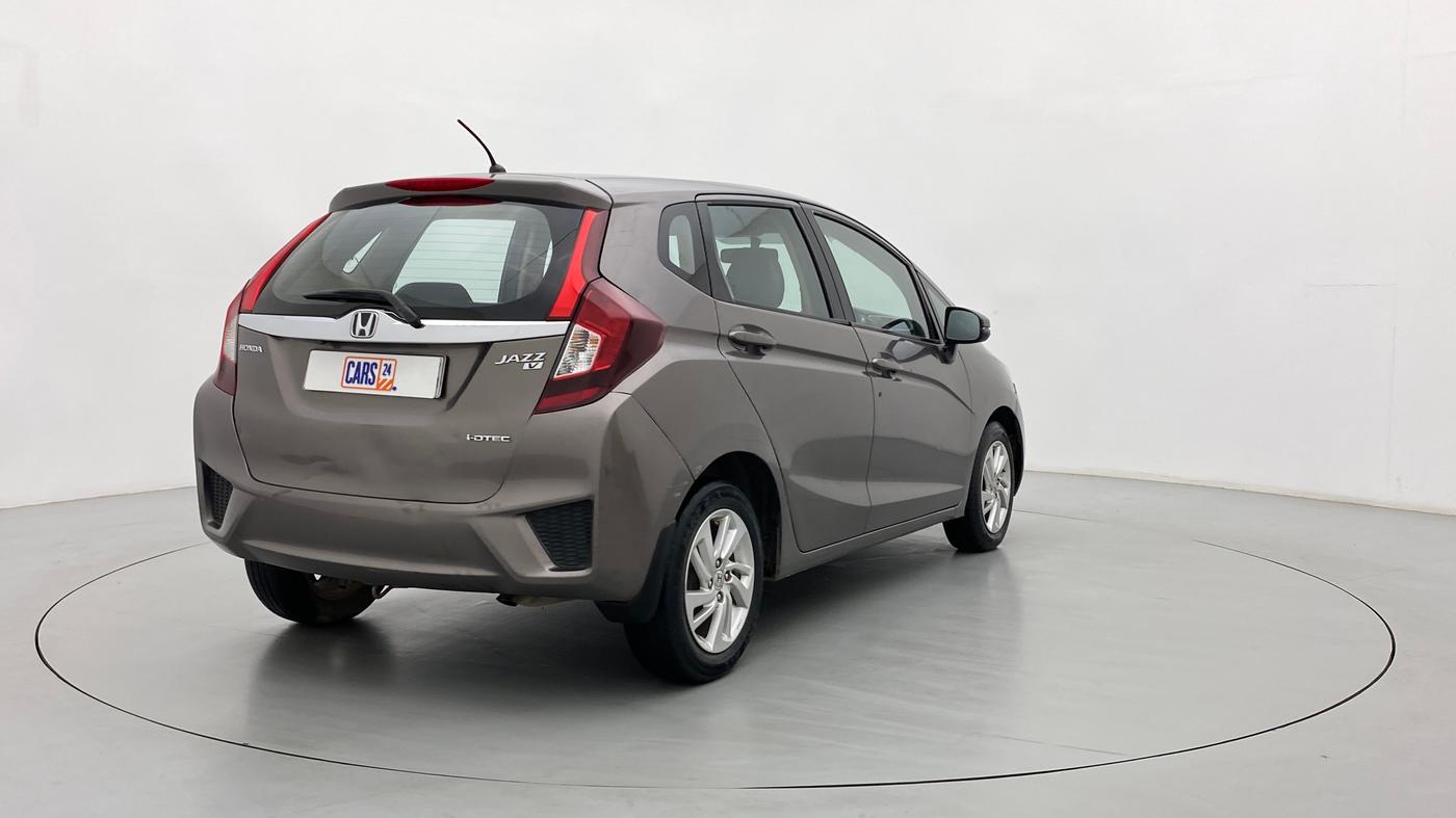 2016 Honda Jazz 1.5 V I DTEC, Diesel, Manual, 67,037 km, Right Back Diagonal